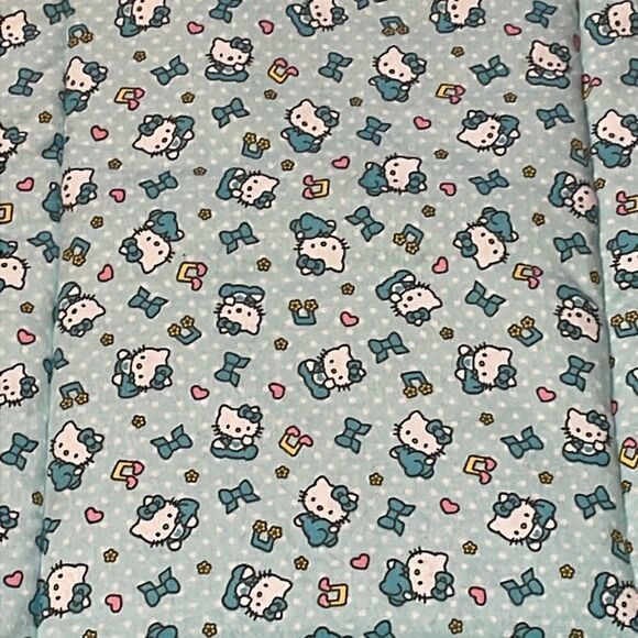 Cat Dog Pet Mat/Bed, Hello Kitty, Aqua, 18 x 24 - Picture 2 of 4